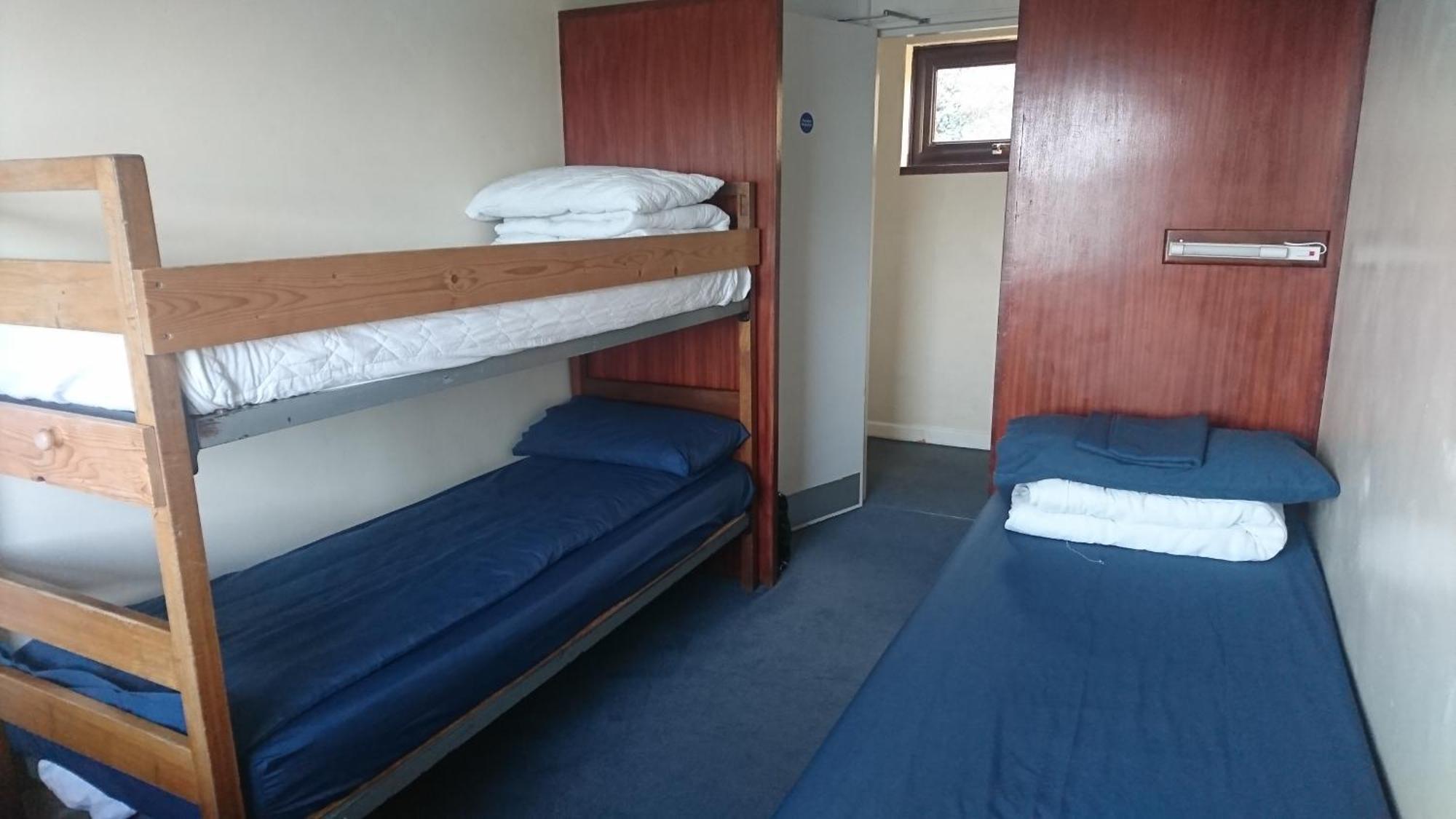 Fsc Dale Fort Hostel Bilik gambar